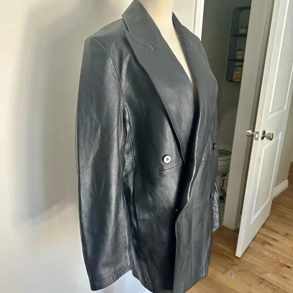 BNWT Black Leather Double-Breasted Blazer - Picture 3 of 4